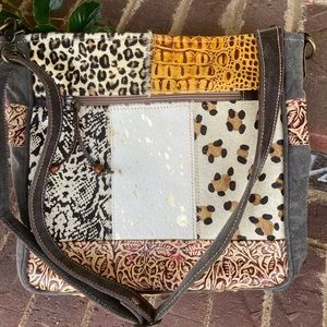 Myra Artemis crossbody handbag